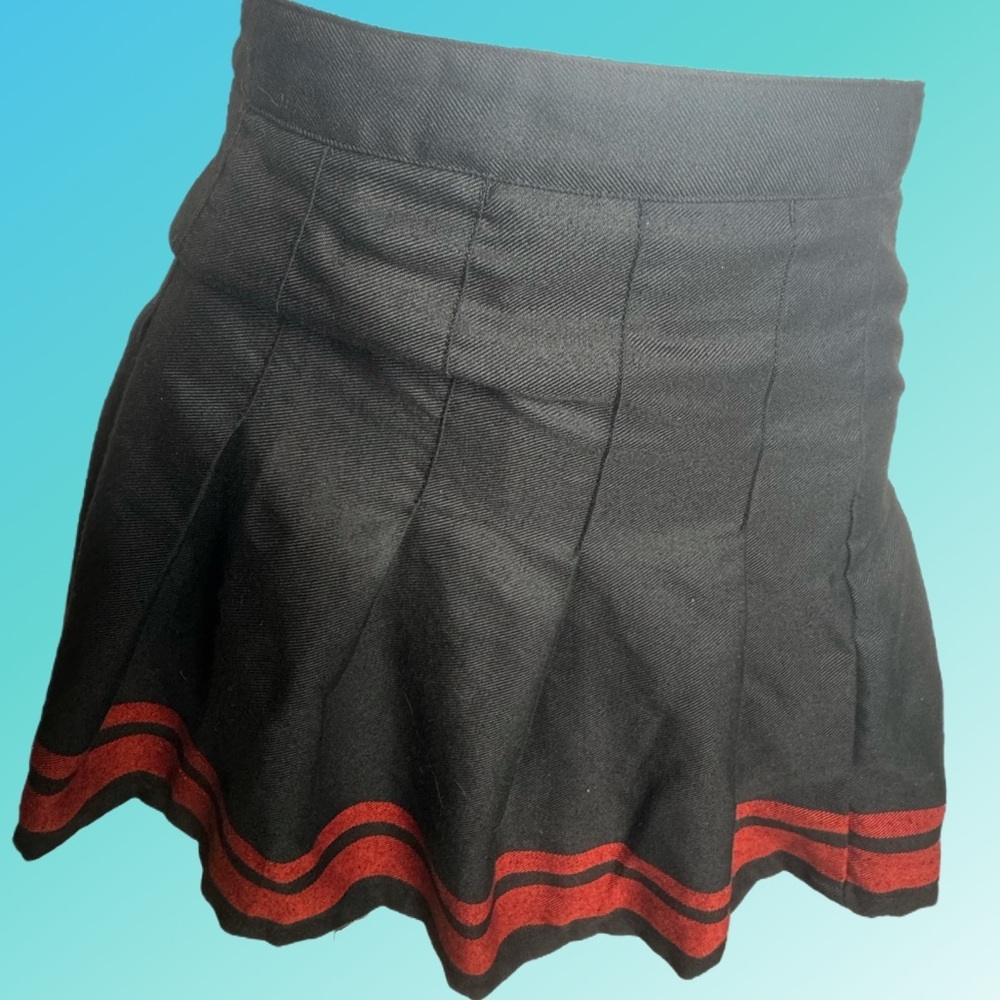 Black and Red Gothic Cheerleader Pleated Mini Skirt Size Small